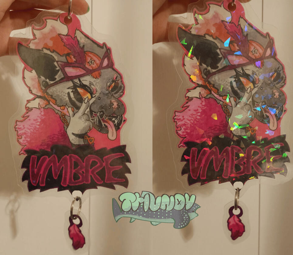 traditional 1-side badge with free detachable trinked, laminated and holo foiled